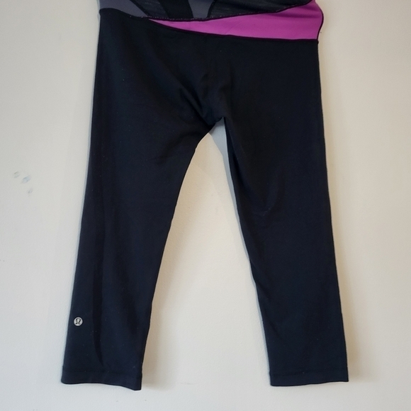 Lululemon Crop Legging with multicored Band in size 8 - Picture 3 of 12
